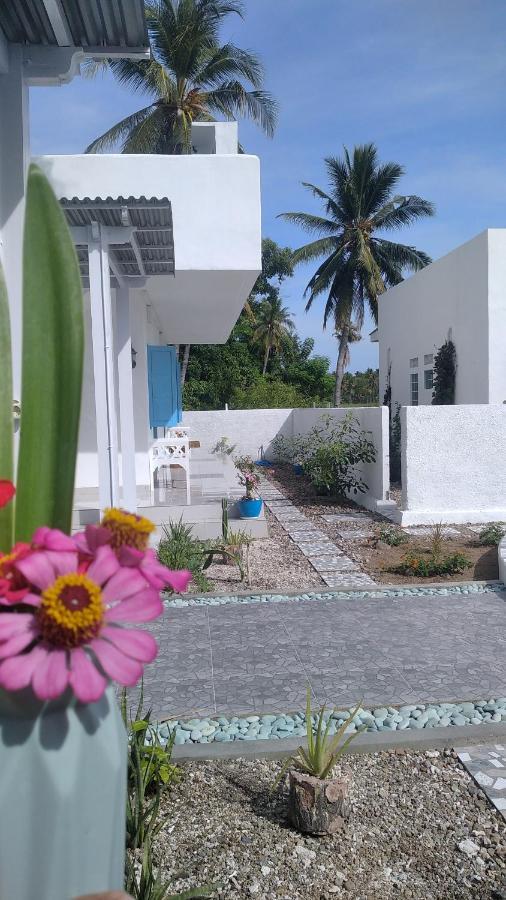 Anjo Maumere Hotel & Restaurant Luaran gambar