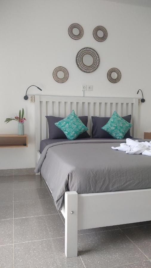 Anjo Maumere Hotel & Restaurant Luaran gambar