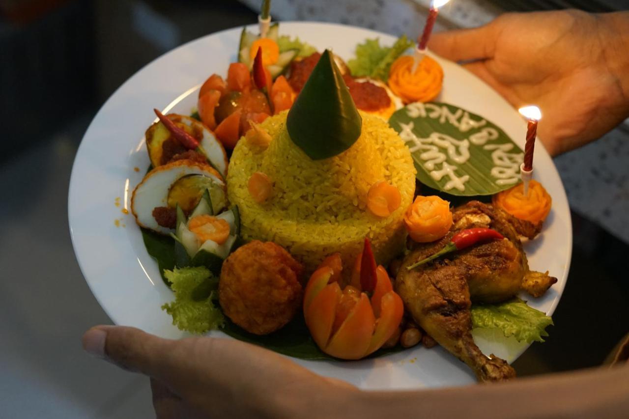 Anjo Maumere Hotel & Restaurant Luaran gambar